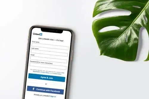 Comment optimiser son profil LinkedIn pour l’utiliser comme CV ?